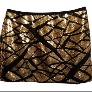 🎉PARTY Black and Gold Sequin Skirt🎉
